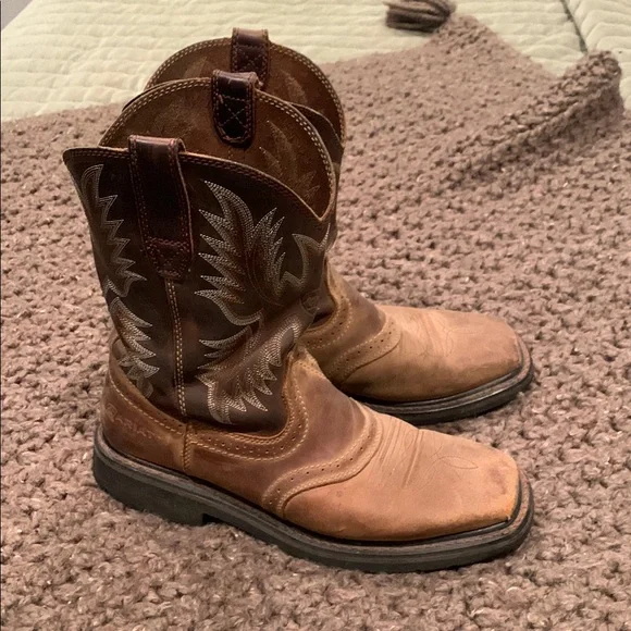 Rustic Brown Cowboy Boots - Picture 3 of 6